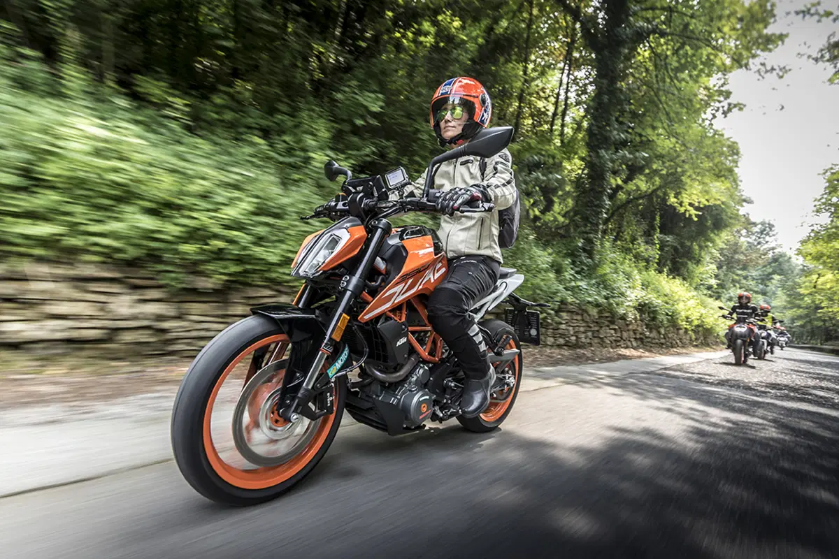 Tester per un giorno sulla KTM Duke 390: la prova delle lettrici!  (103)