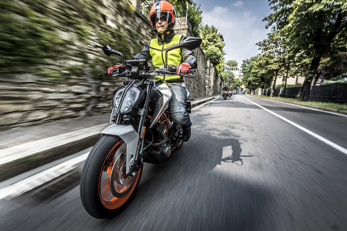 Tester per un giorno sulla KTM Duke 390: la prova delle lettrici!  (121)