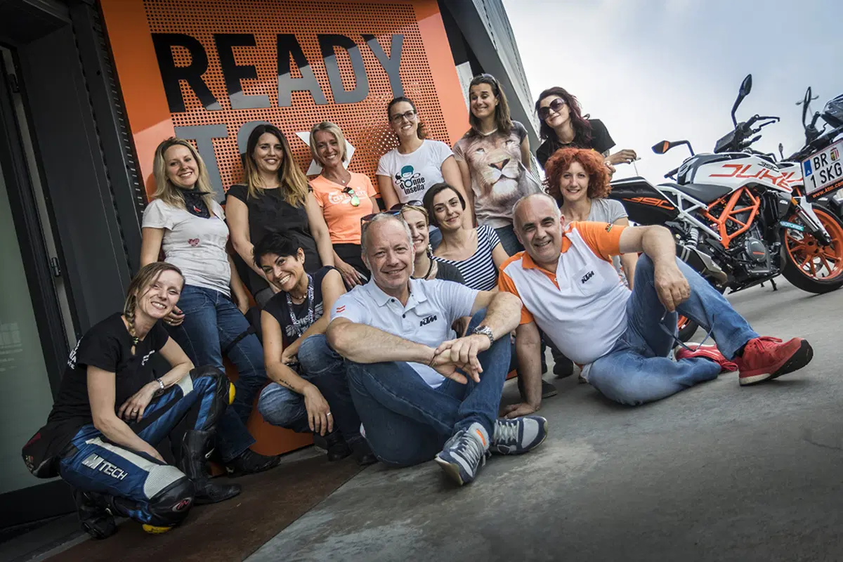 Tester per un giorno sulla KTM Duke 390: la prova delle lettrici!  (138)