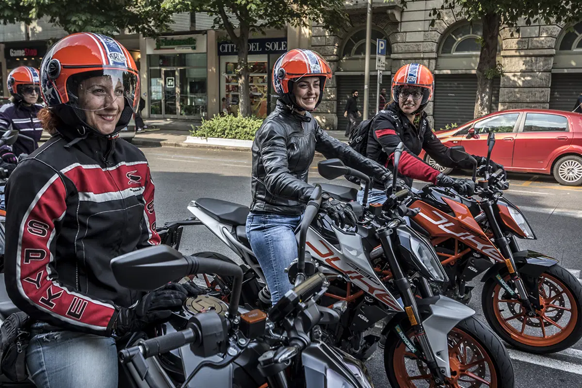 Tester per un giorno sulla KTM Duke 390: la prova delle lettrici!  (132)