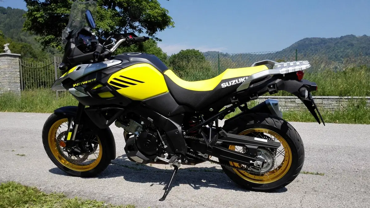 Anlas Capra RD e Capra X: le abbiamo provate su strada e in offroad