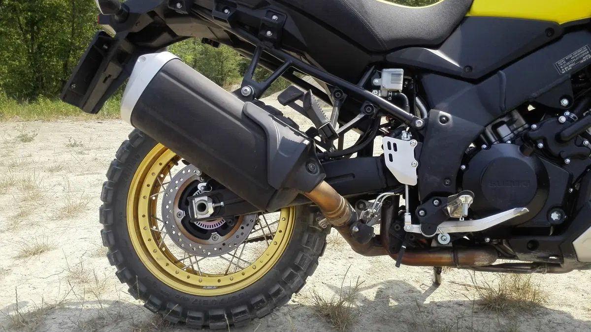 Anlas Capra RD e Capra X: le abbiamo provate su strada e in offroad (11)
