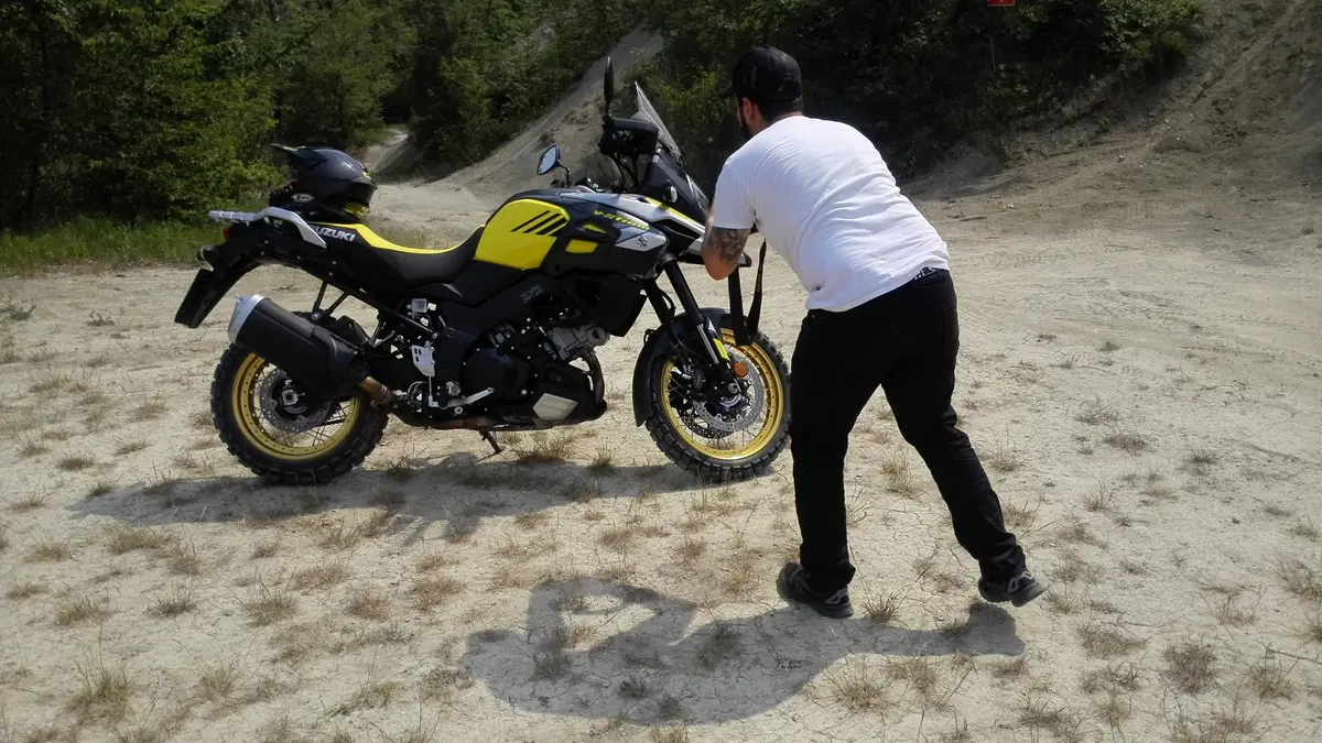 Anlas Capra RD e Capra X: le abbiamo provate su strada e in offroad (9)