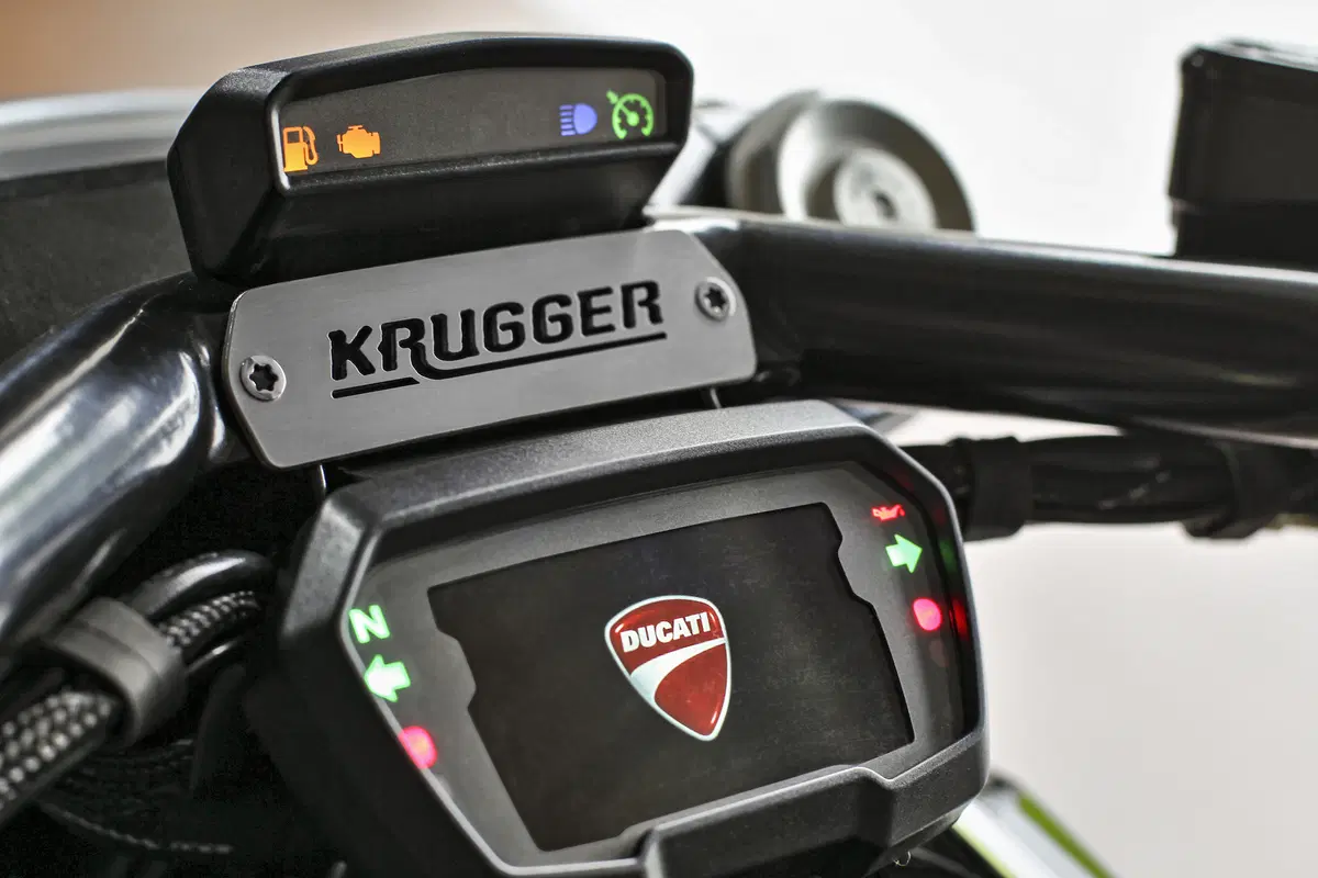 Krugger Thiverval, special su base Ducati XDiavel  (6)