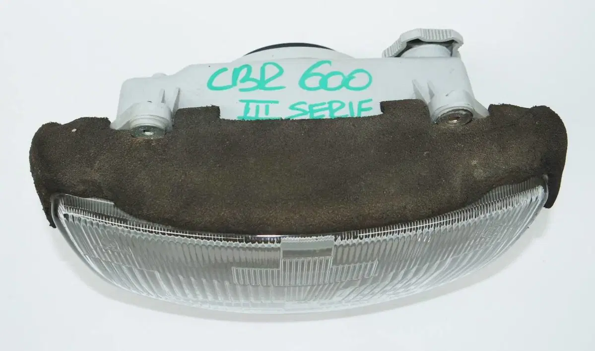 Faro CBR600 F Honda (4)