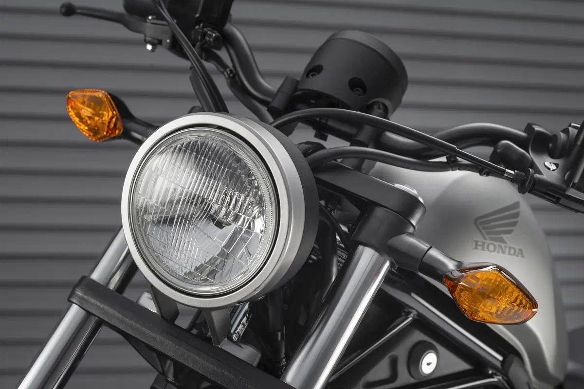 Honda CMX 500 Rebel. Bobber per cominciare (11)