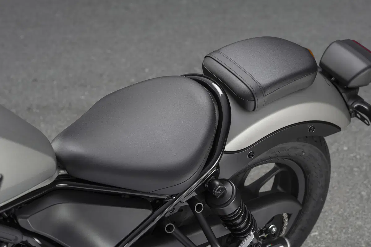Honda CMX 500 Rebel. Bobber per cominciare (19)
