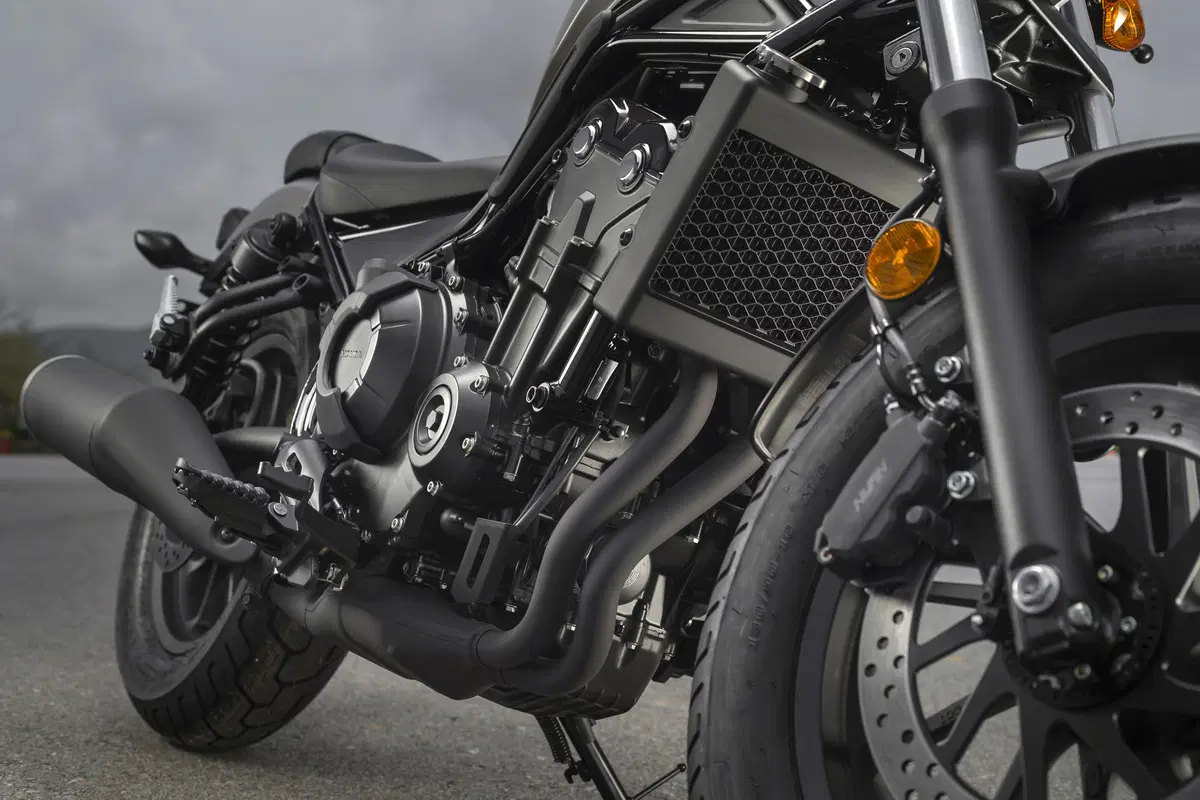 Honda CMX 500 Rebel. Bobber per cominciare (26)