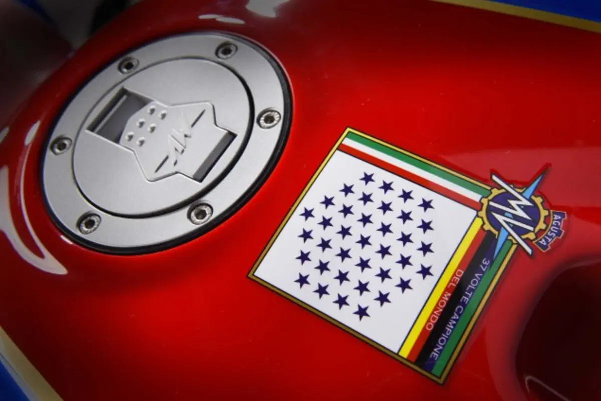 MV Agusta Brutale 800 America Special Edition (9)