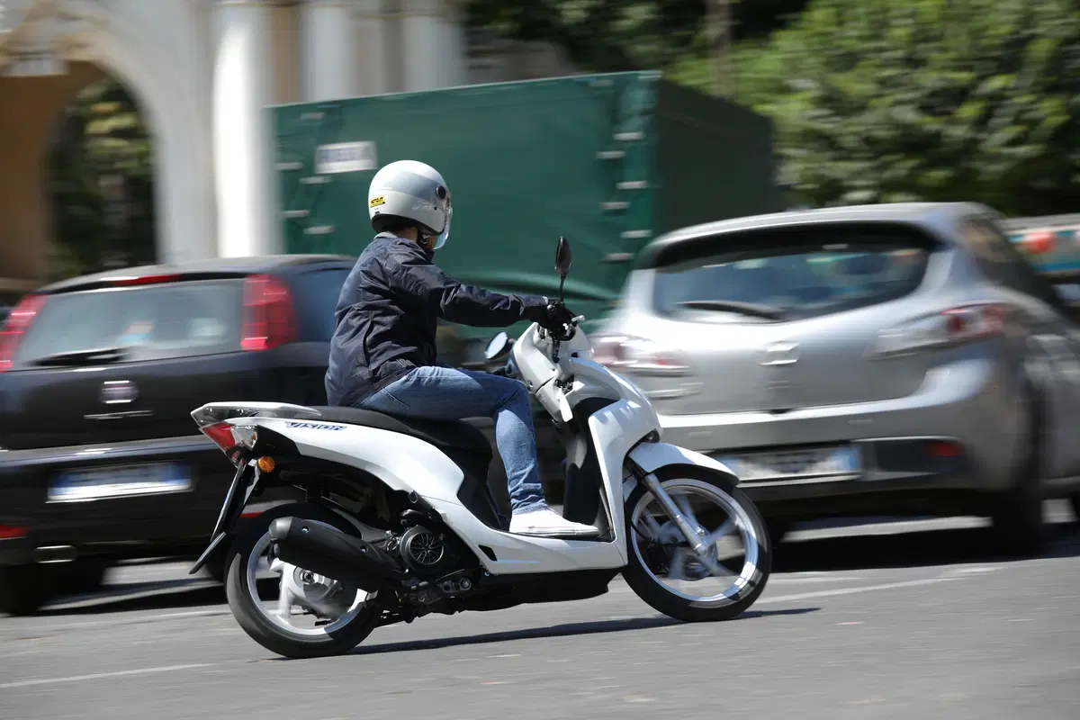 Honda Vision 110 2017: Il mezzo ideale per la giungla urbana (15)