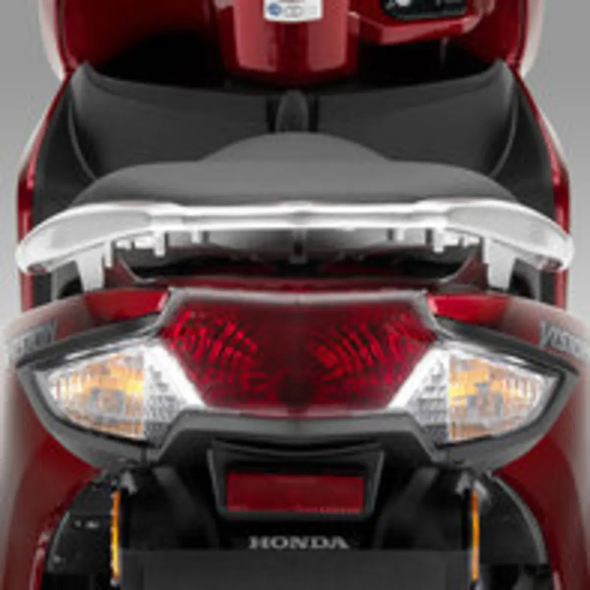 Honda Vision 110 2017: Il mezzo ideale per la giungla urbana (9)