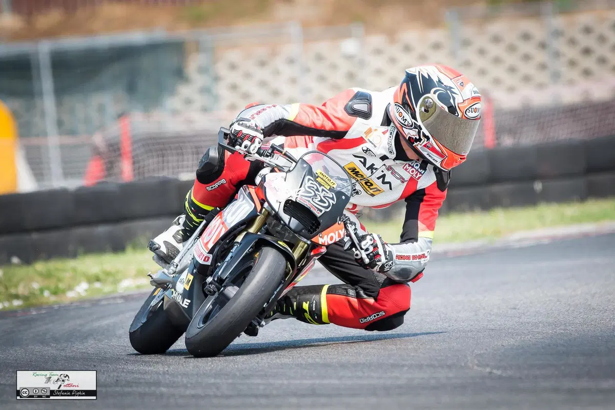 Terza gara del CNV. Finalmente Moto.it sul podio, sotto l'acqua! (17)