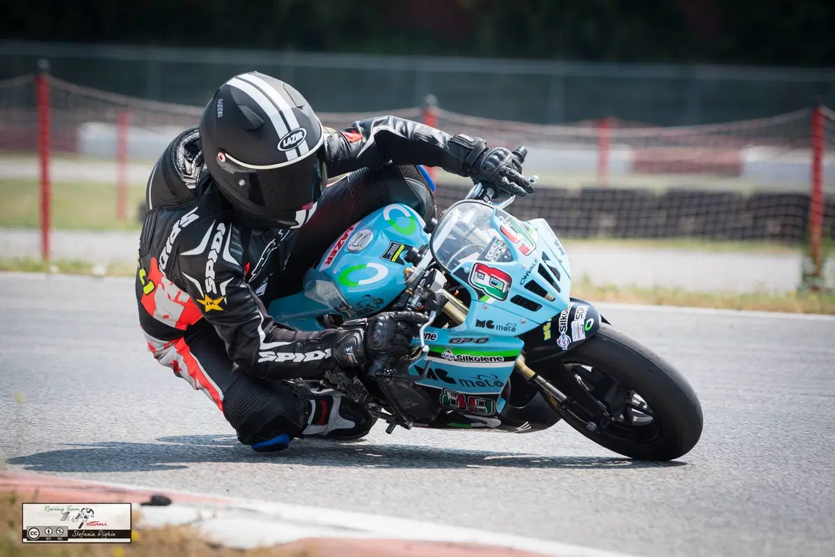 Terza gara del CNV. Finalmente Moto.it sul podio, sotto l'acqua! (14)