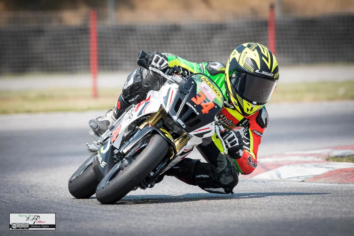 Terza gara del CNV. Finalmente Moto.it sul podio, sotto l'acqua! (23)