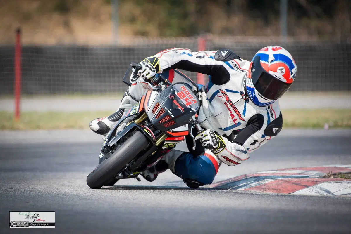 Terza gara del CNV. Finalmente Moto.it sul podio, sotto l'acqua! (25)