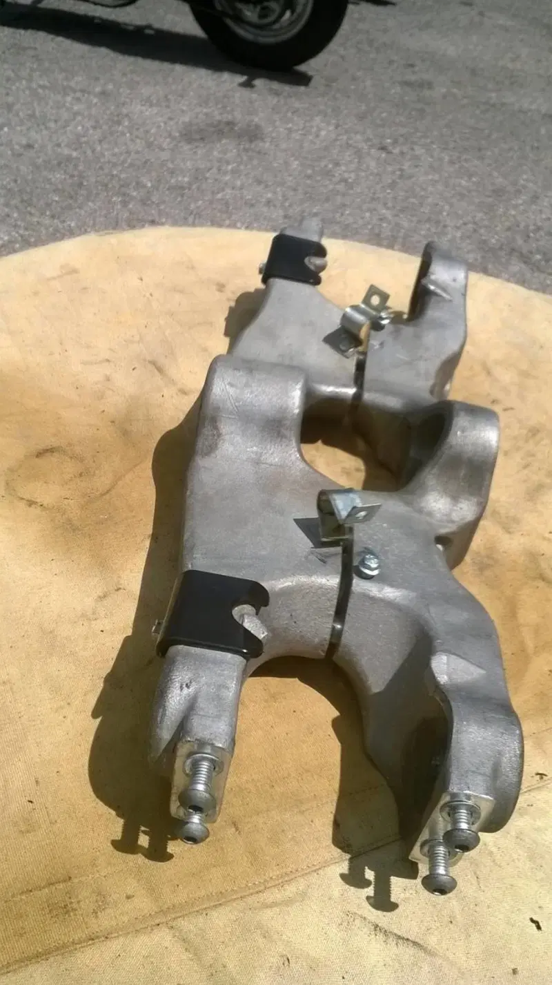 Piastra Sup Forcella MP3 Piaggio (10)