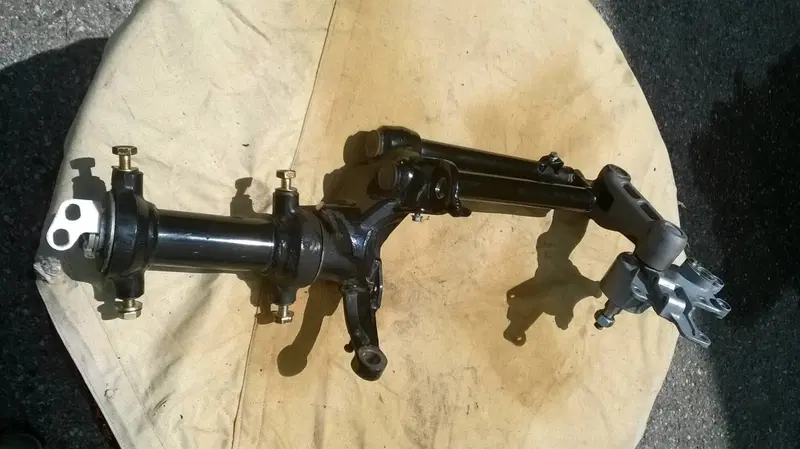 Forcella Destra MP3 250 Piaggio (5)
