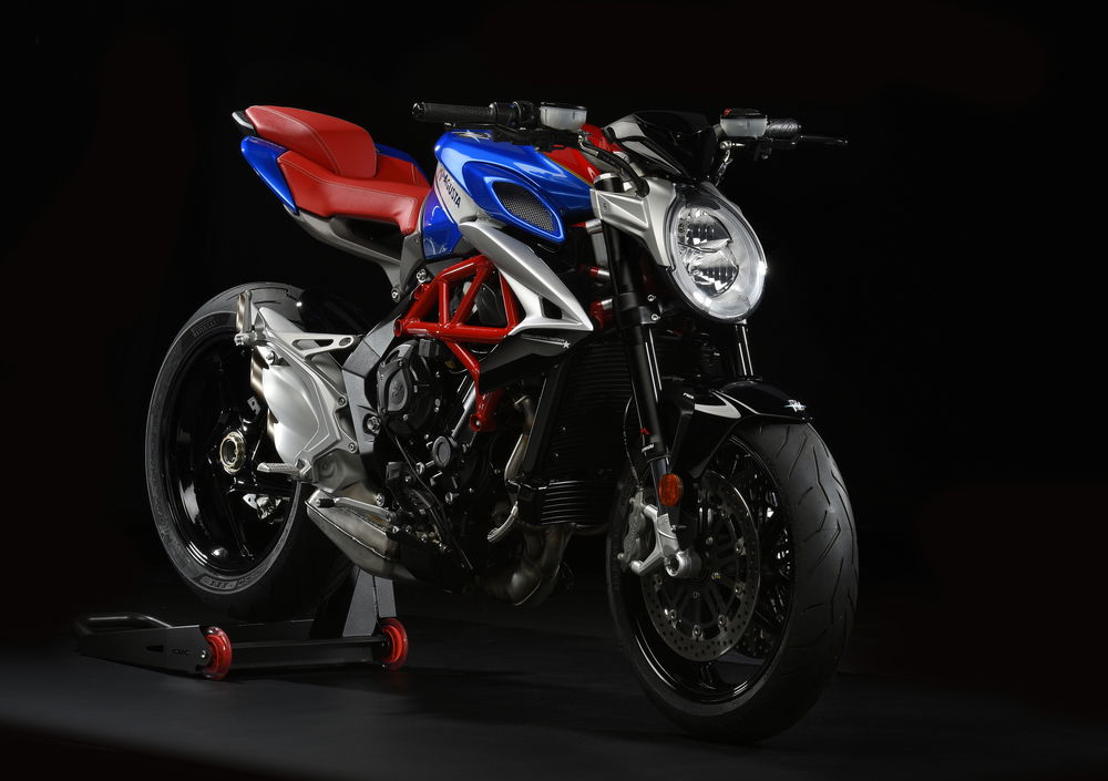 MV Agusta Brutale 800 America (2017 - 18) (4)