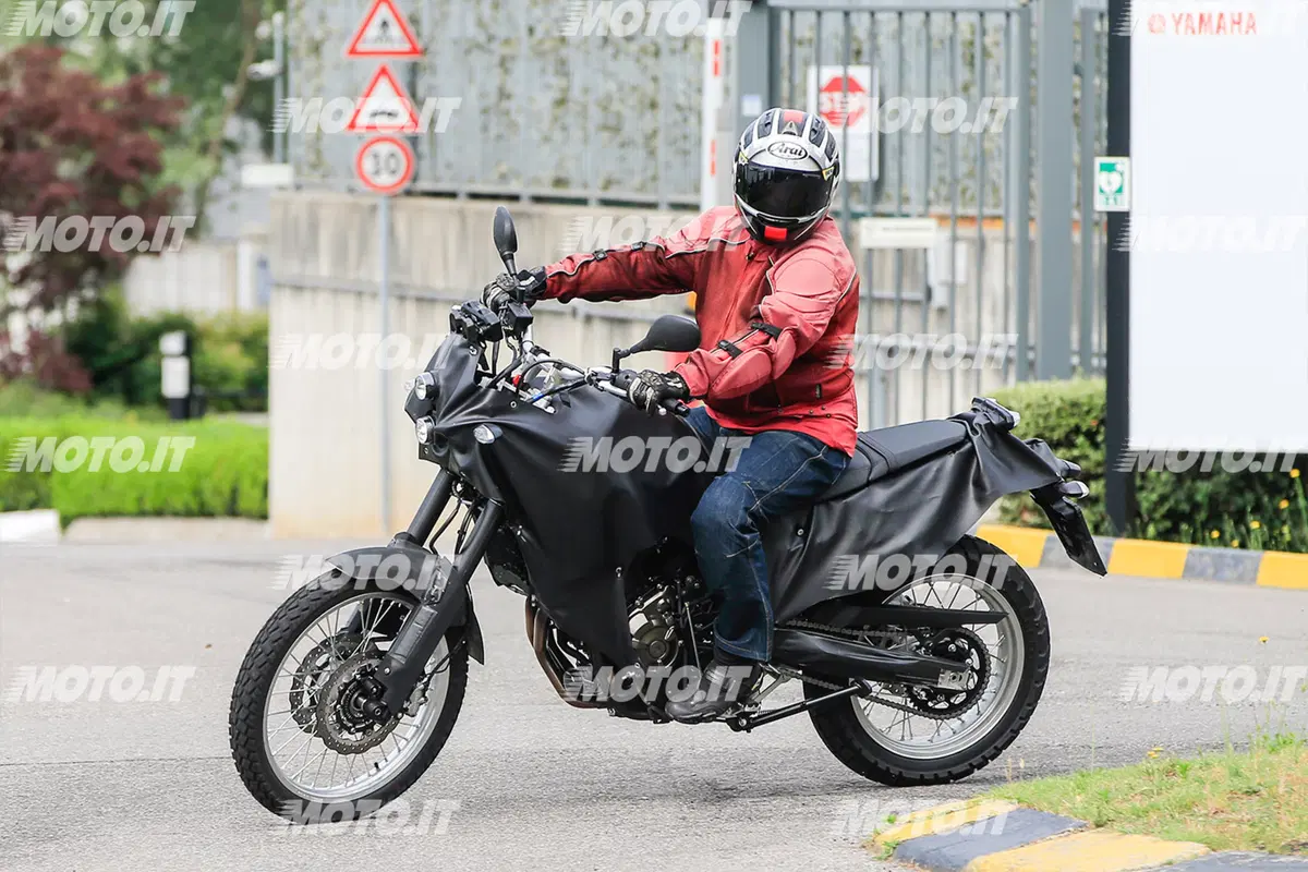 Yamaha Ténéré 700: il Concept T7 è realtà! Prime foto (10)