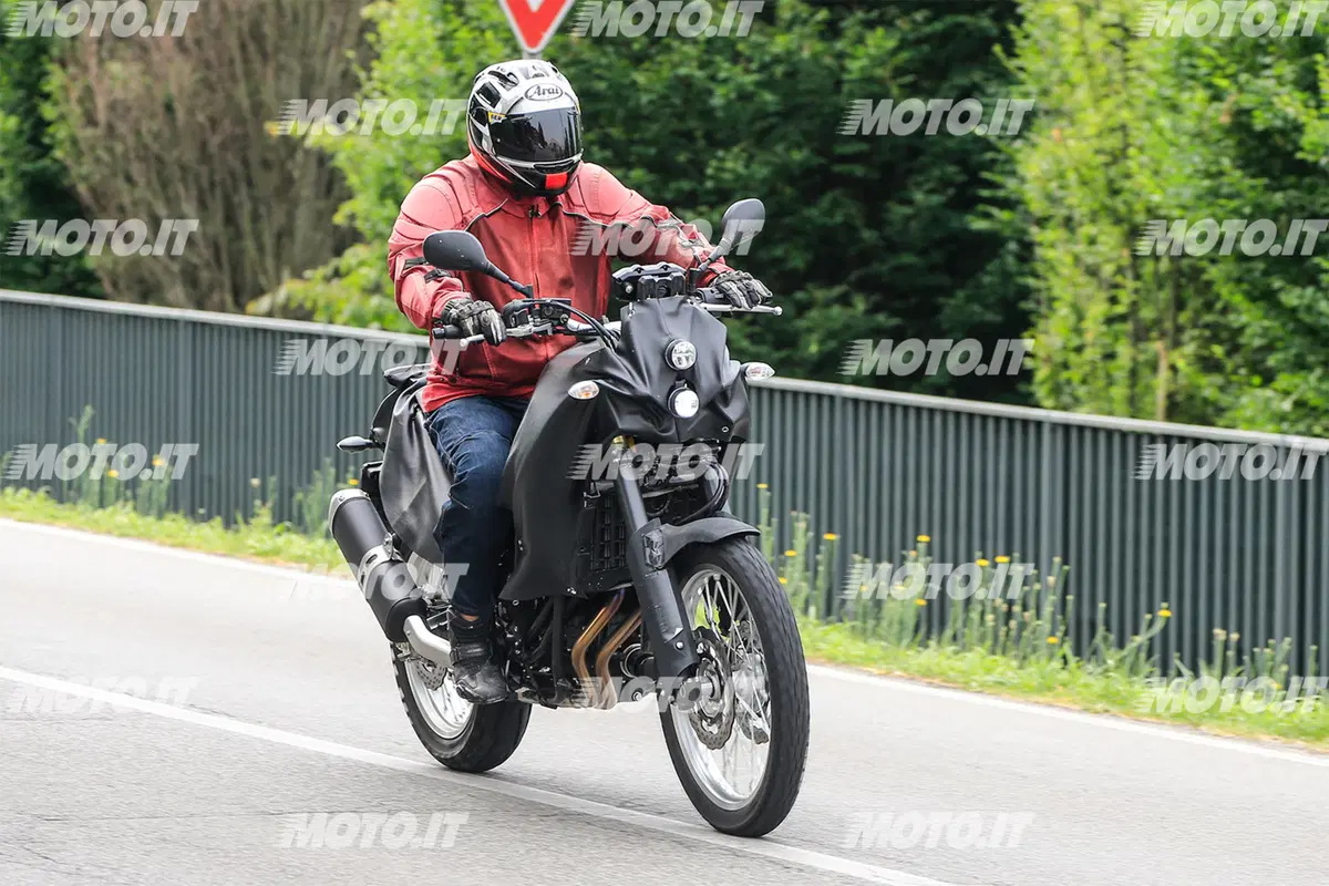Yamaha Ténéré 700: il Concept T7 è realtà! Prime foto (2)
