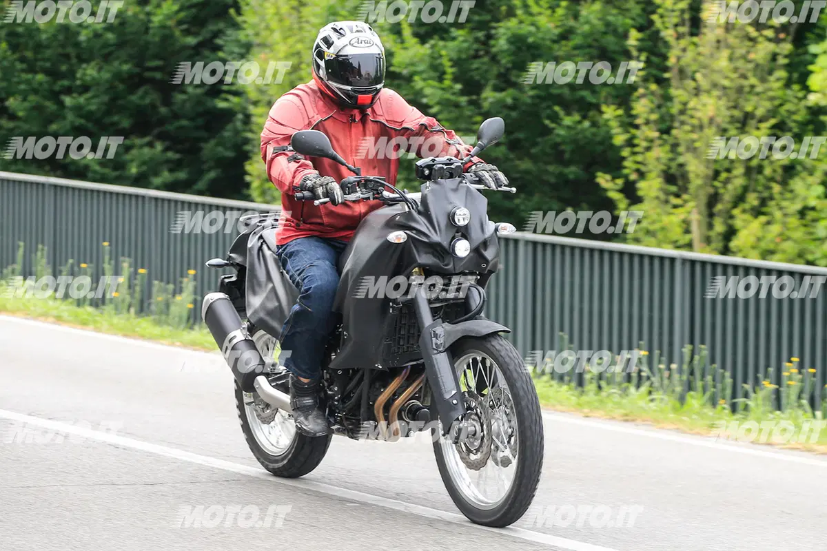 Yamaha Ténéré 700: il Concept T7 è realtà! Prime foto (3)