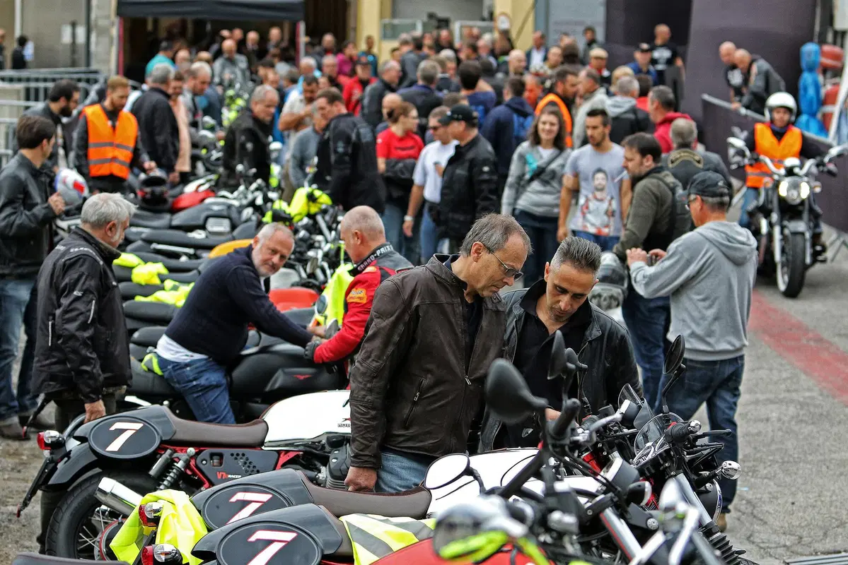 Moto Guzzi Open House, già oltre 6000 i visitatori (4)