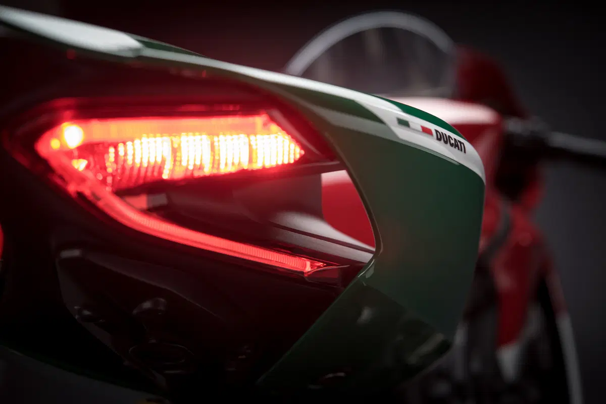Ducati 1299 Panigale R Final Edition (18)