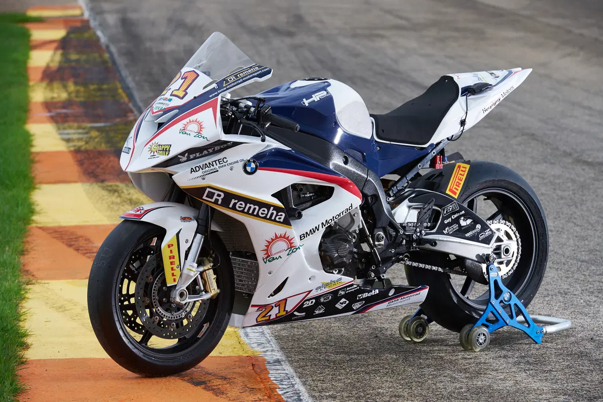 BMW S1000RR Superbike IDM (2)