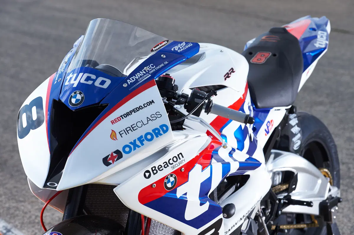 BMW S1000RR Superbike IOM TT (3)