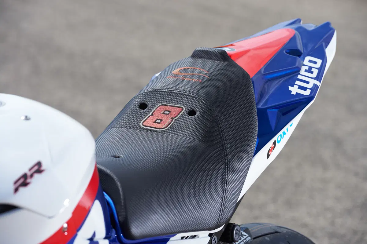 BMW S1000RR Superbike IOM TT (5)