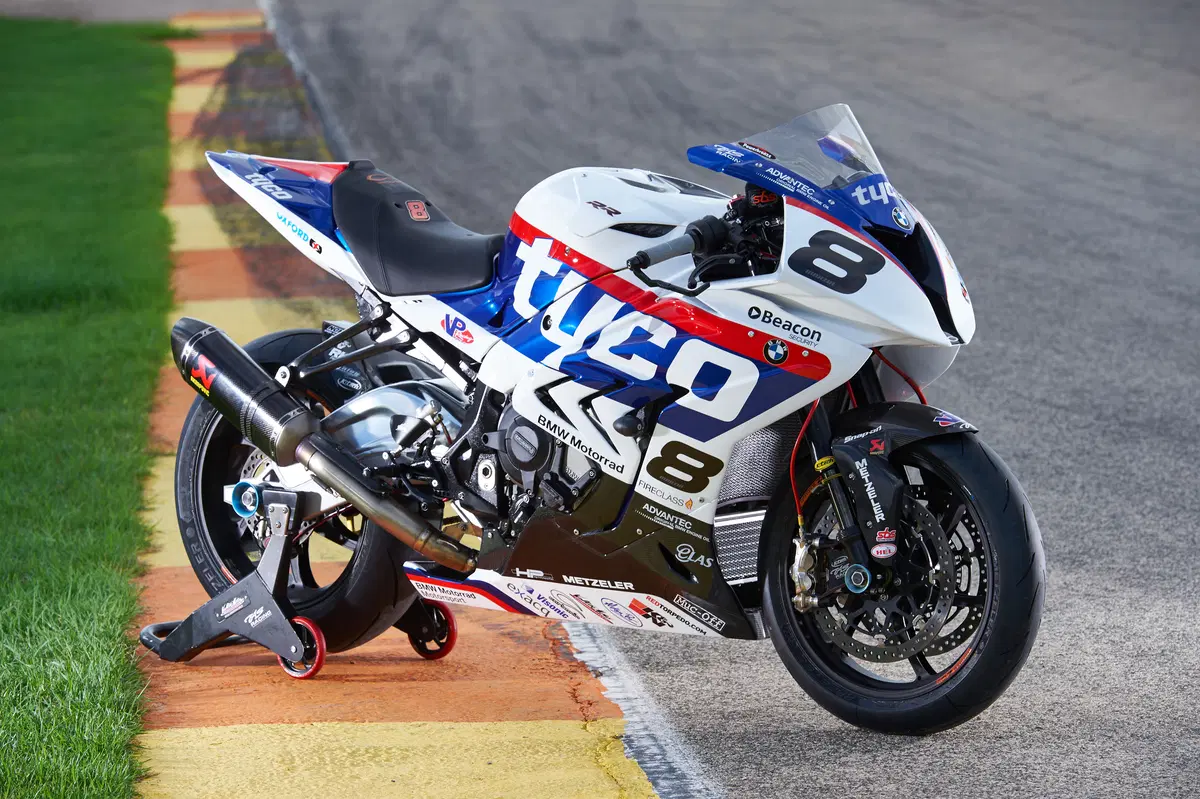 BMW S1000RR Superbike IOM TT (7)