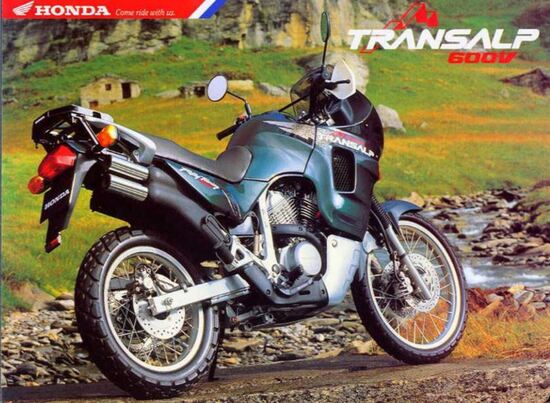 Honda Transalp 600 1997. L'enduro più venduta in Italia quell'anno