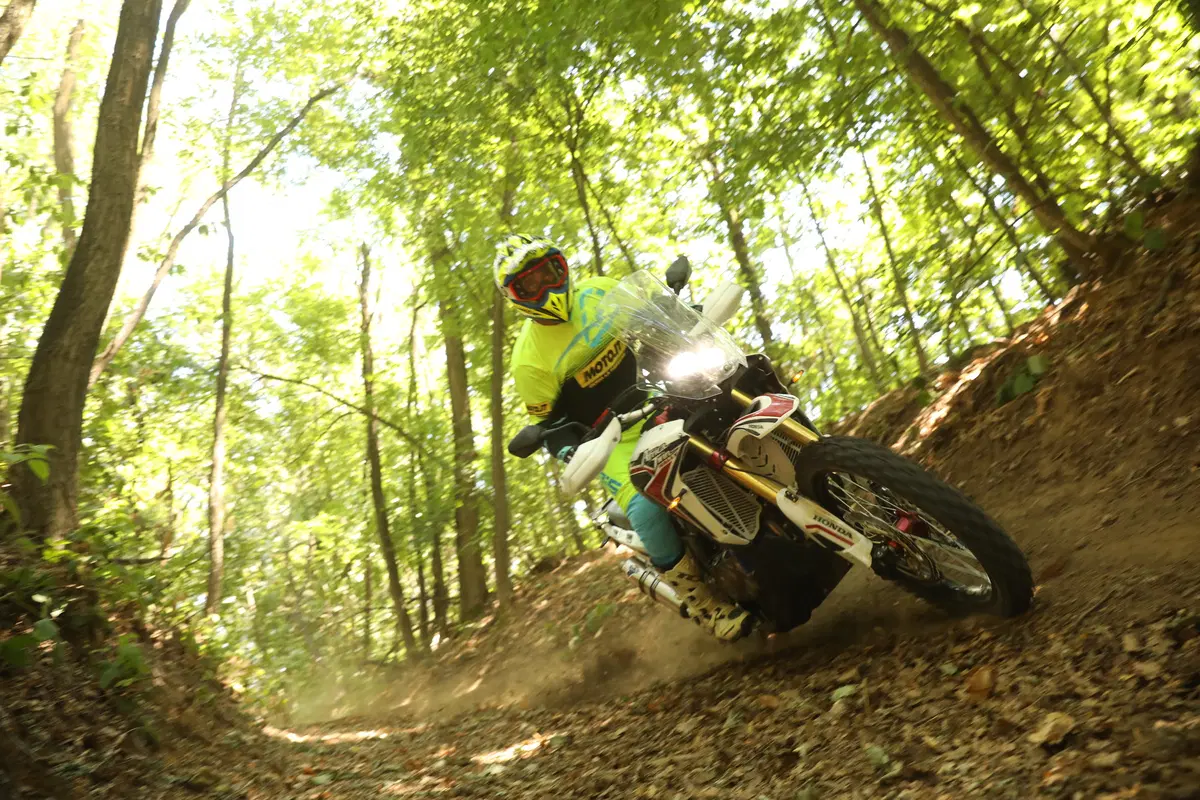 Honda Africa Twin Rally: prova offroad della Limited Edition (2)