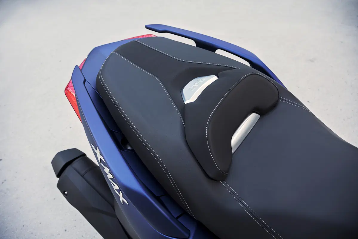 Yamaha X-MAX 400 ecco la nuova versione 2018 (19)