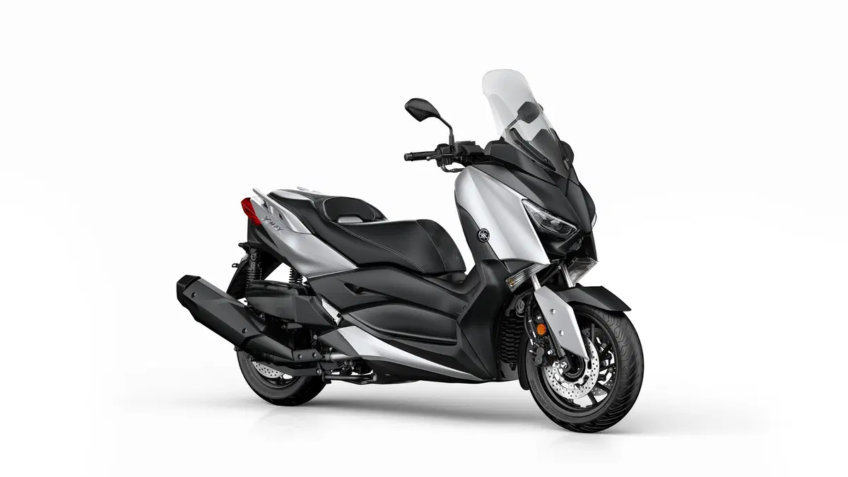 Yamaha X-MAX 400 ecco la nuova versione 2018 (25)