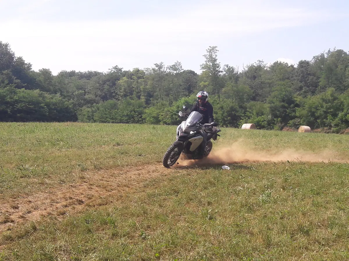 Ducati Como, un giorno in fuoristrada con la Multistrada Enduro (5)