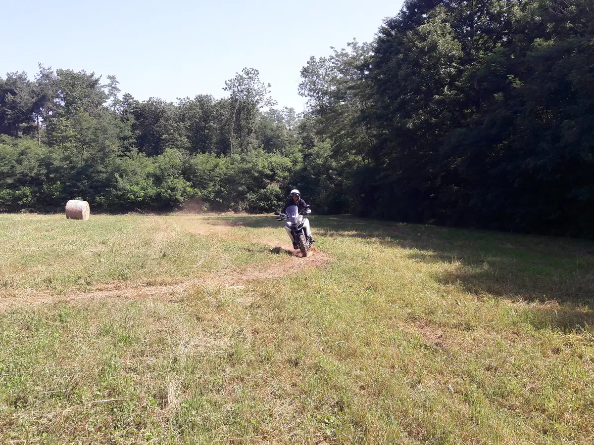 Ducati Como, un giorno in fuoristrada con la Multistrada Enduro (6)