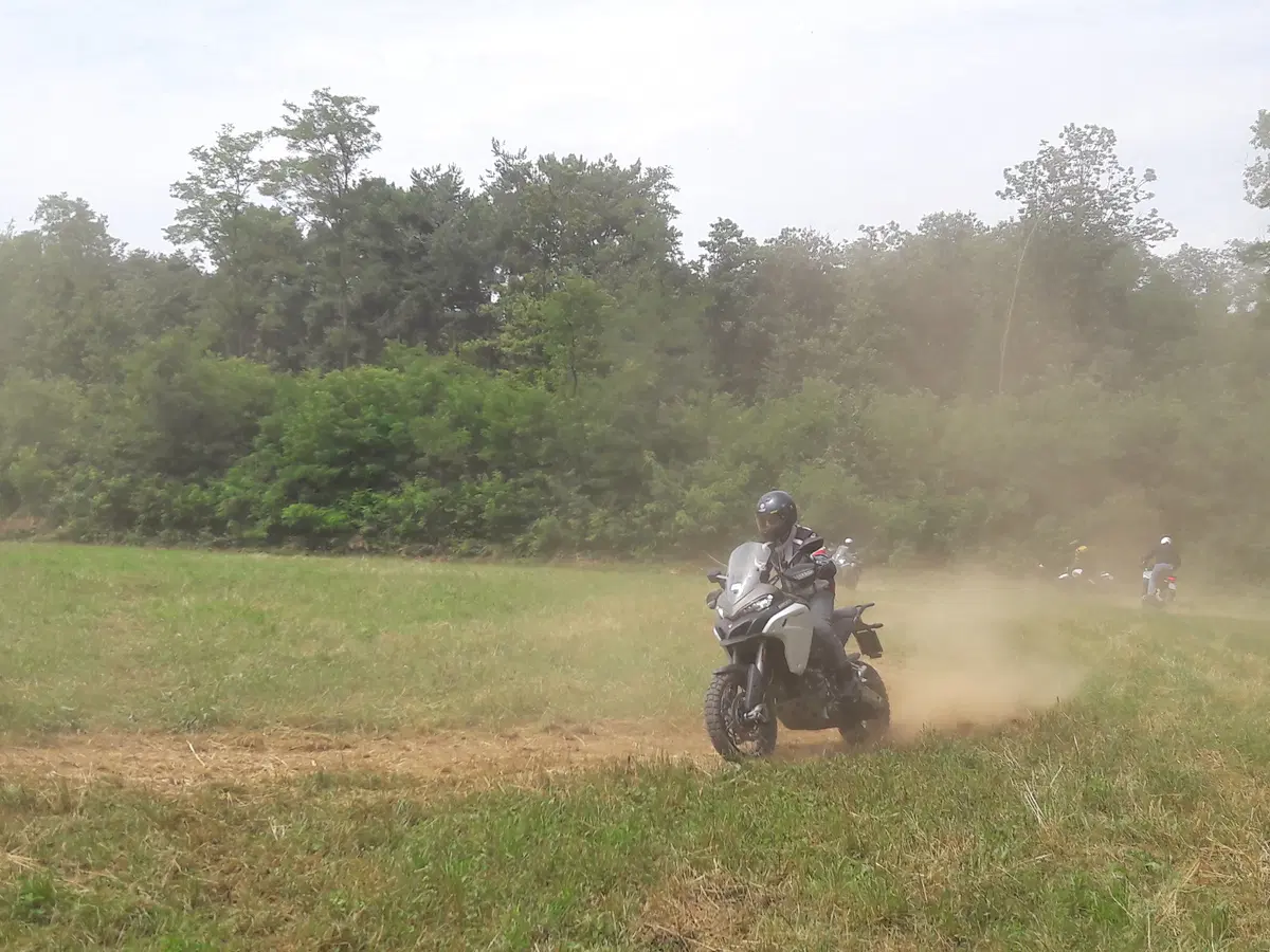 Ducati Como, un giorno in fuoristrada con la Multistrada Enduro (8)