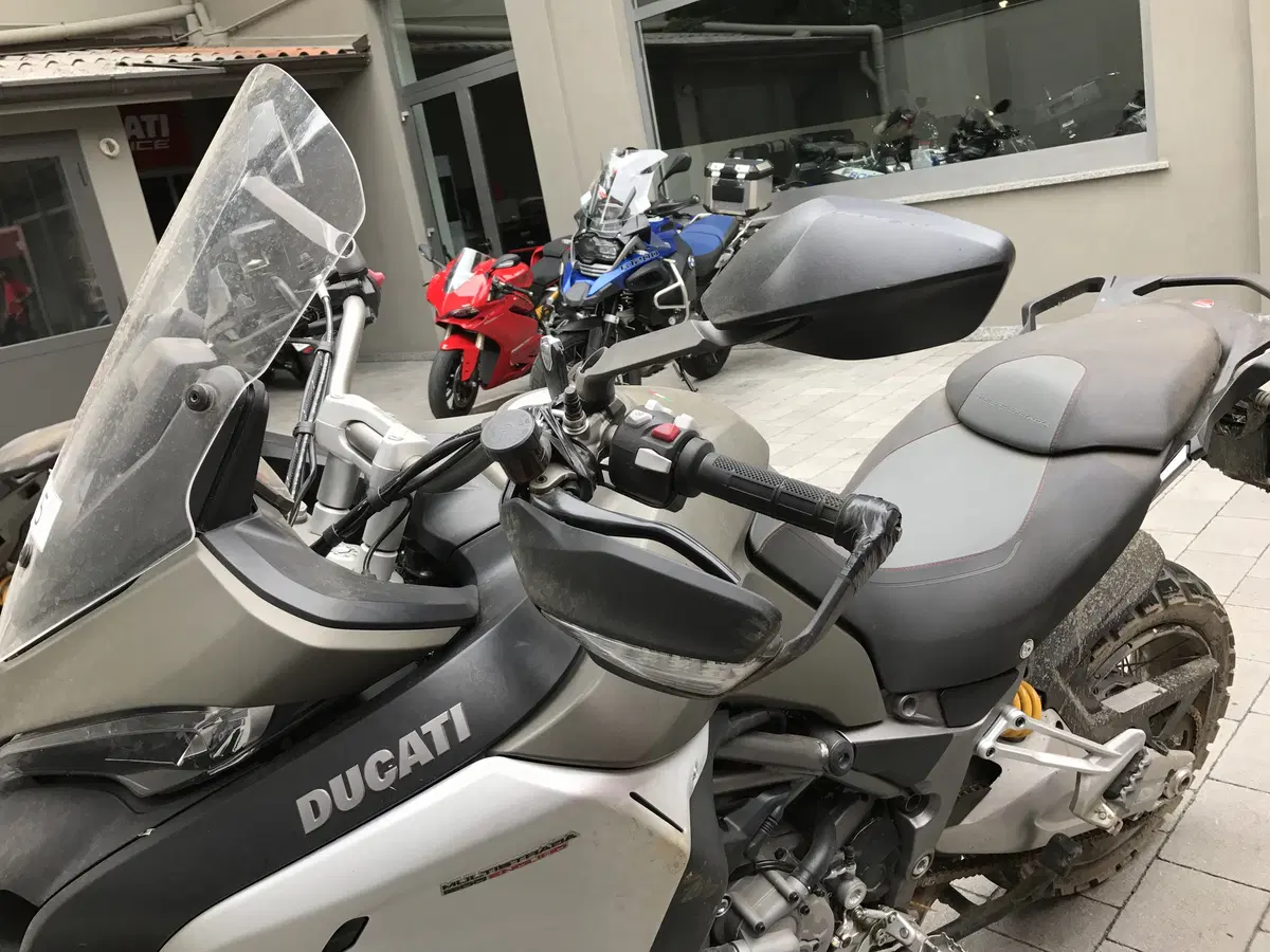 Ducati Como, un giorno in fuoristrada con la Multistrada Enduro (14)