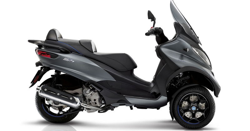 Piaggio MP3: due nuove versioni 300 e 500 LT