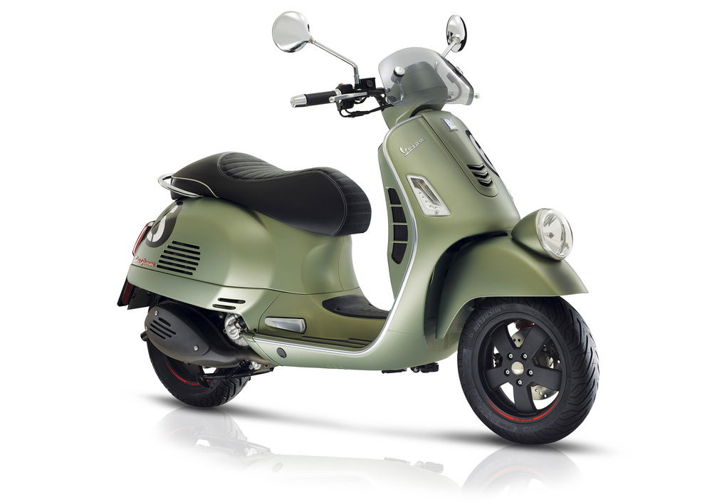 Vespa Sei Giorni 300 (2017 - 19) (2)