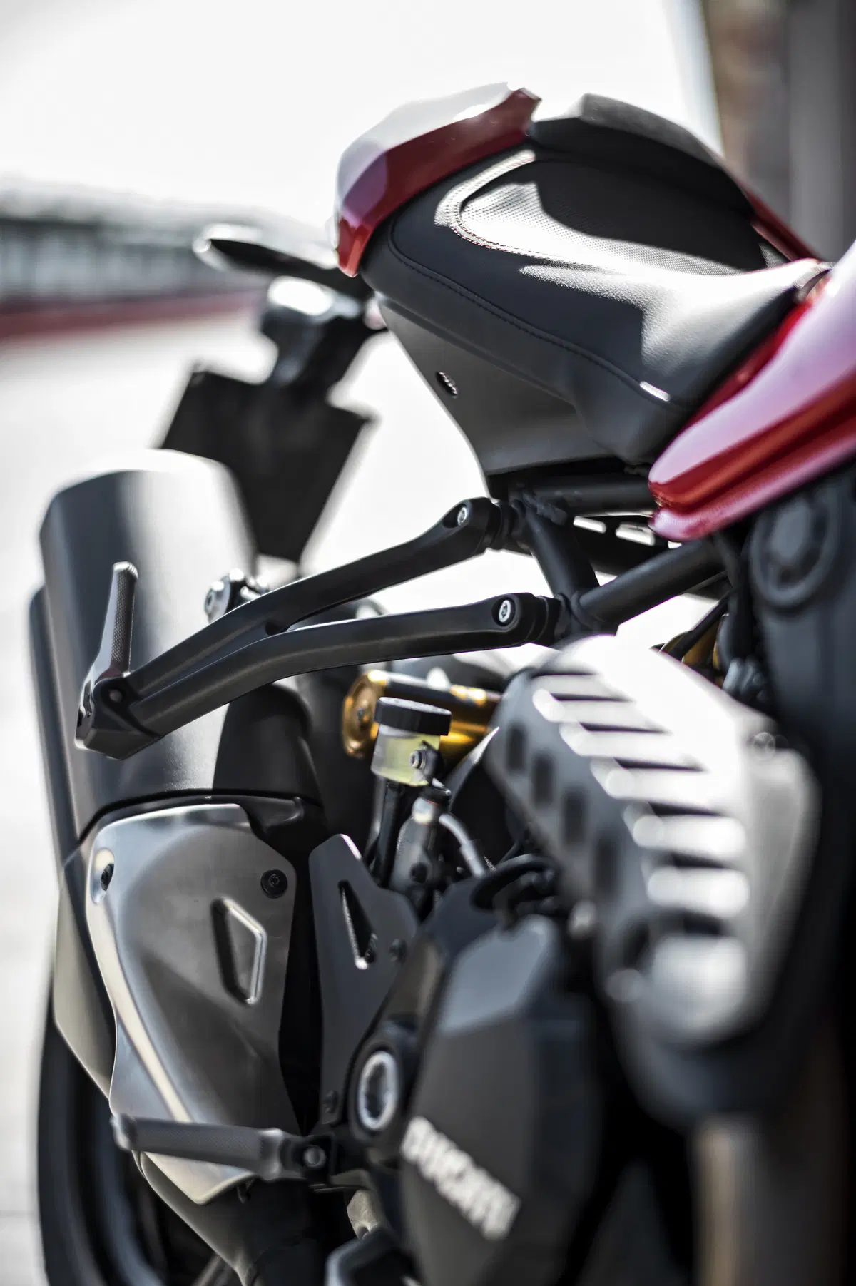 Nuova Ducati Monster 1200R (10)