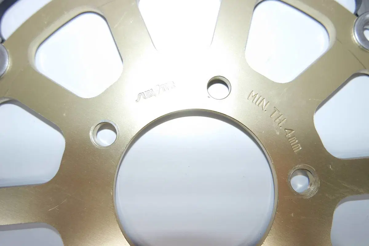 Disco Freno Anteriore Suzuki (8)