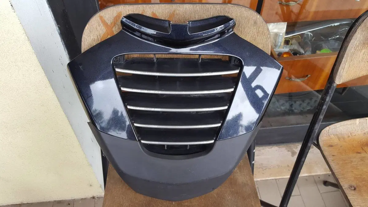 Griglia Radiatore MP3 250 Piaggio