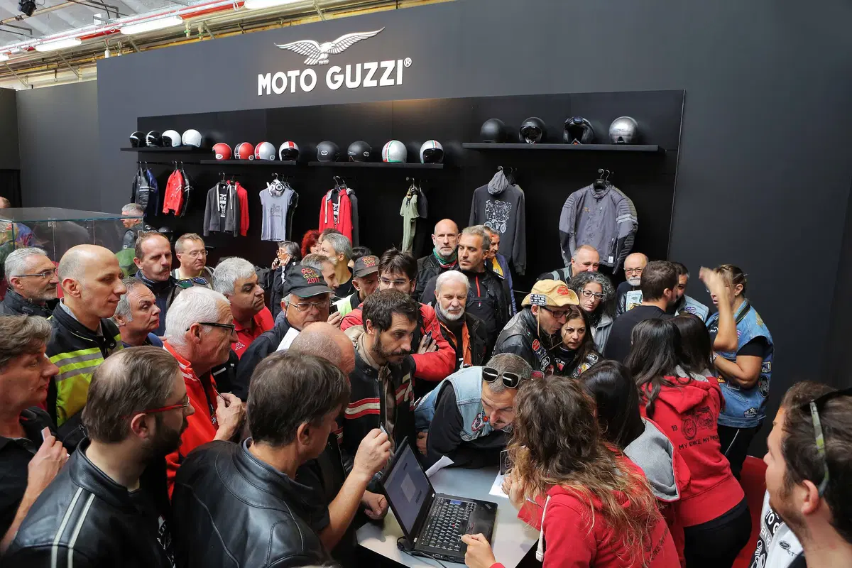 Moto Guzzi Open House: oltre 15.000 a Mandello per festeggiare