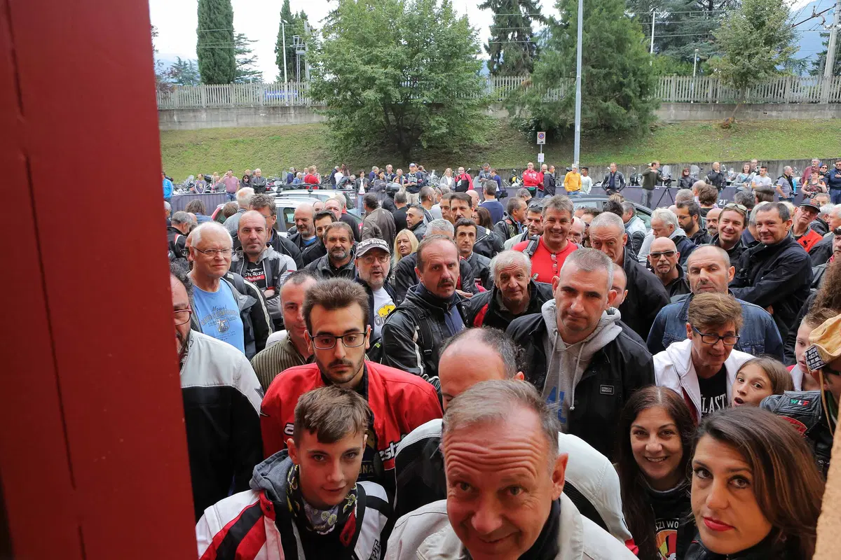 Moto Guzzi Open House: oltre 15.000 a Mandello per festeggiare (2)