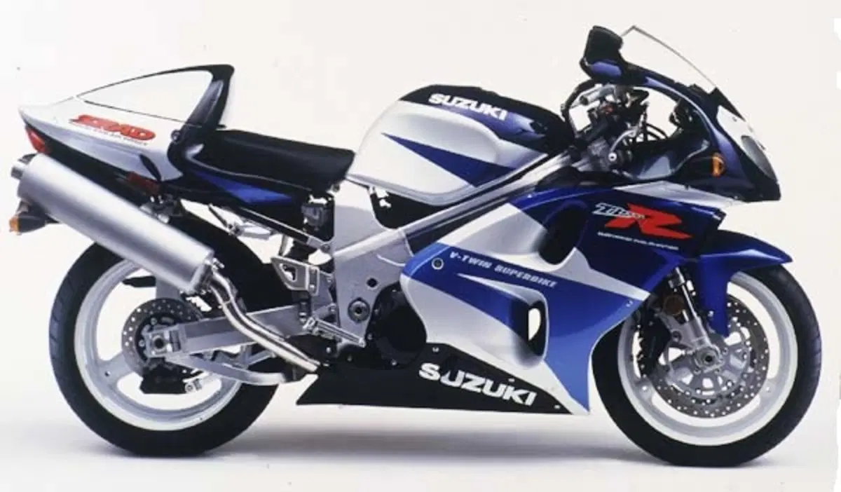 Le 15 moto dal design controverso (11)