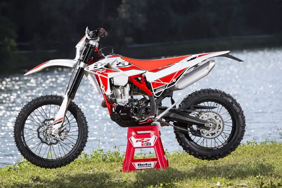 Betamotor RR 390 4T RR 390 4T Enduro EFI (2018) (2)