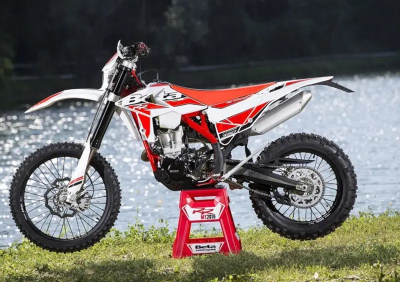 Betamotor RR 390 4T RR 390 4T Enduro EFI (2018) (2)