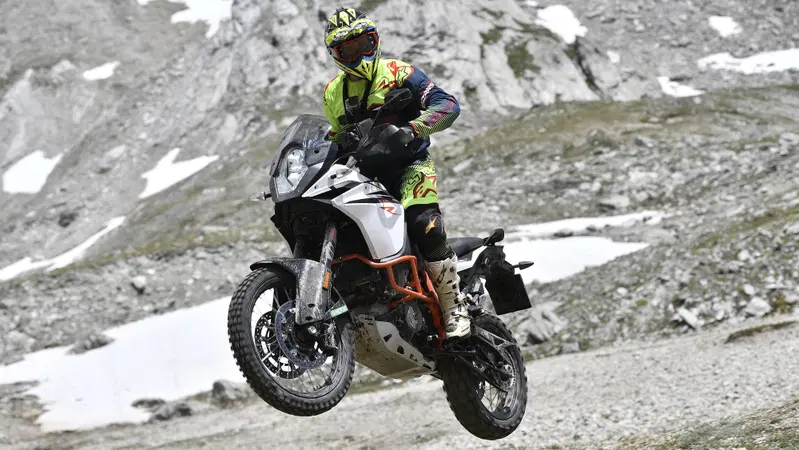 KTM 1090 Adventure R Test. L'endurona sogna i rally